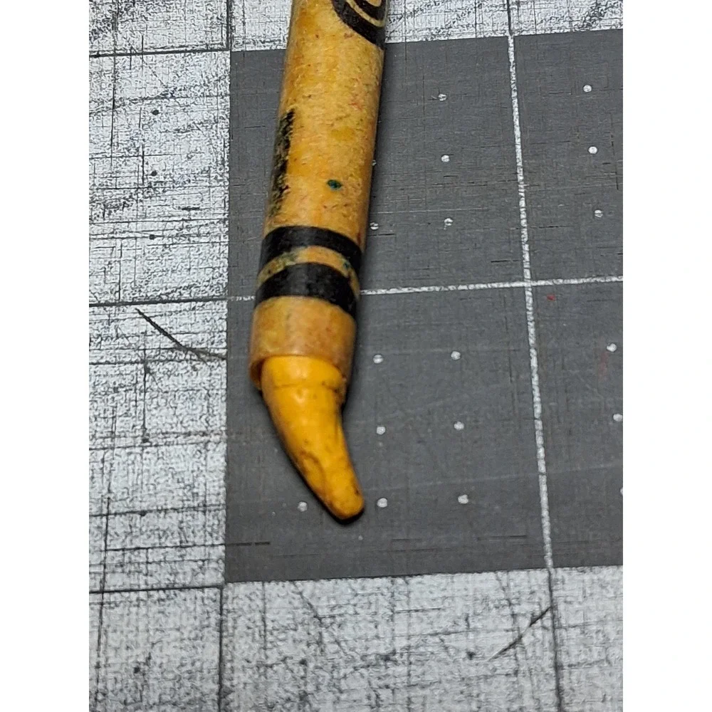 Crayola Crayon Dandelion Yellow Retired Color Loose Single Wax Art Supply Read